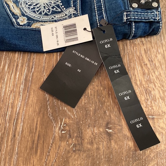 Boot cut jeans for kids 6 years old never worn just bought - Picture 4 of 6